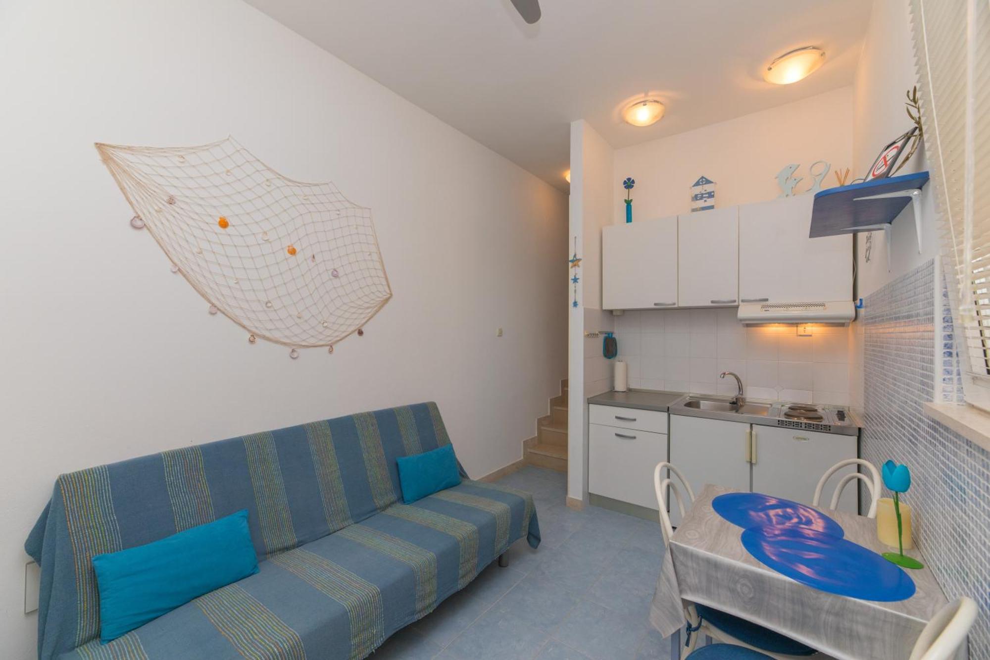 Apartments Lux Bol Bagian luar foto