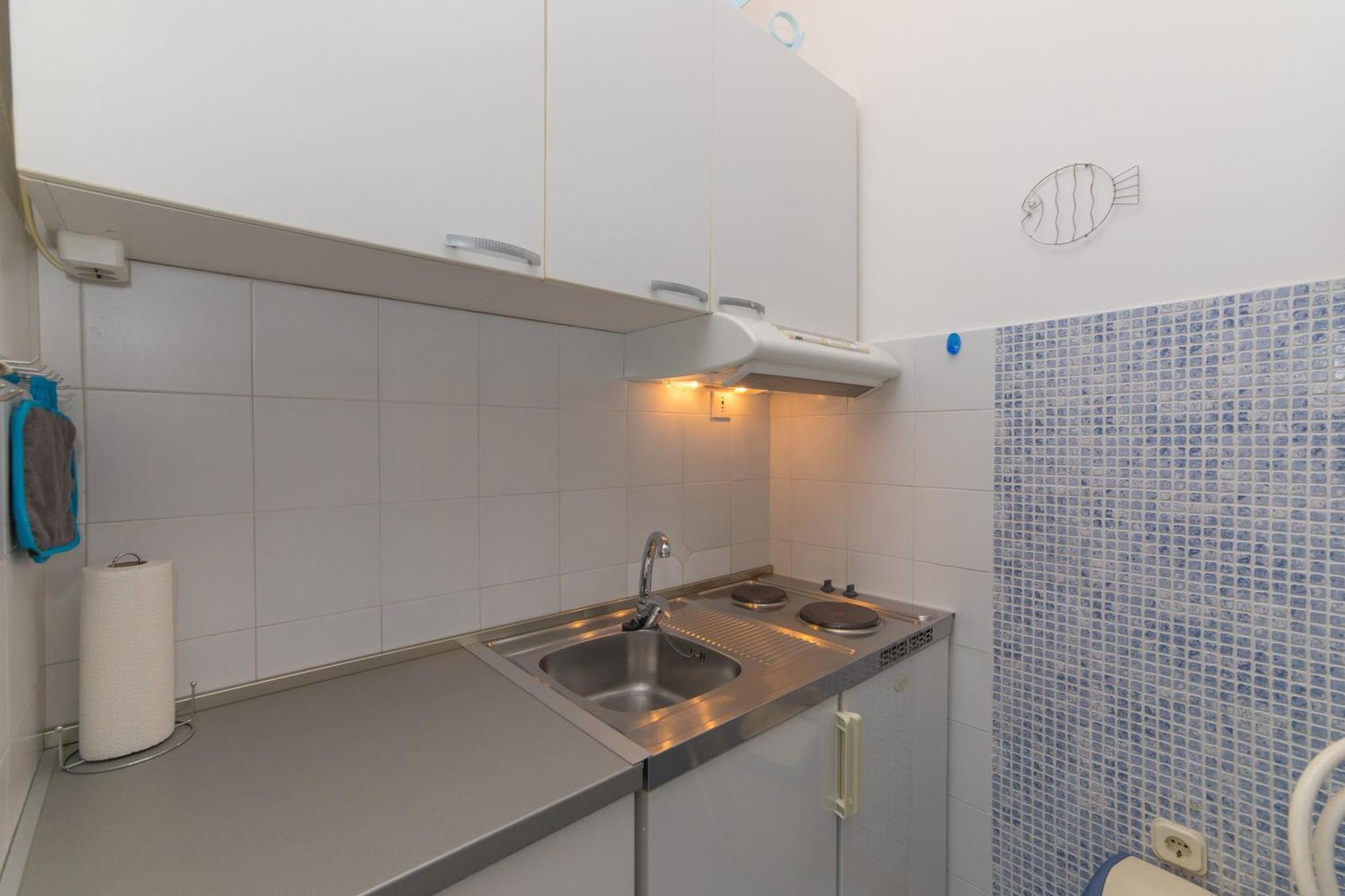 Apartments Lux Bol Bagian luar foto